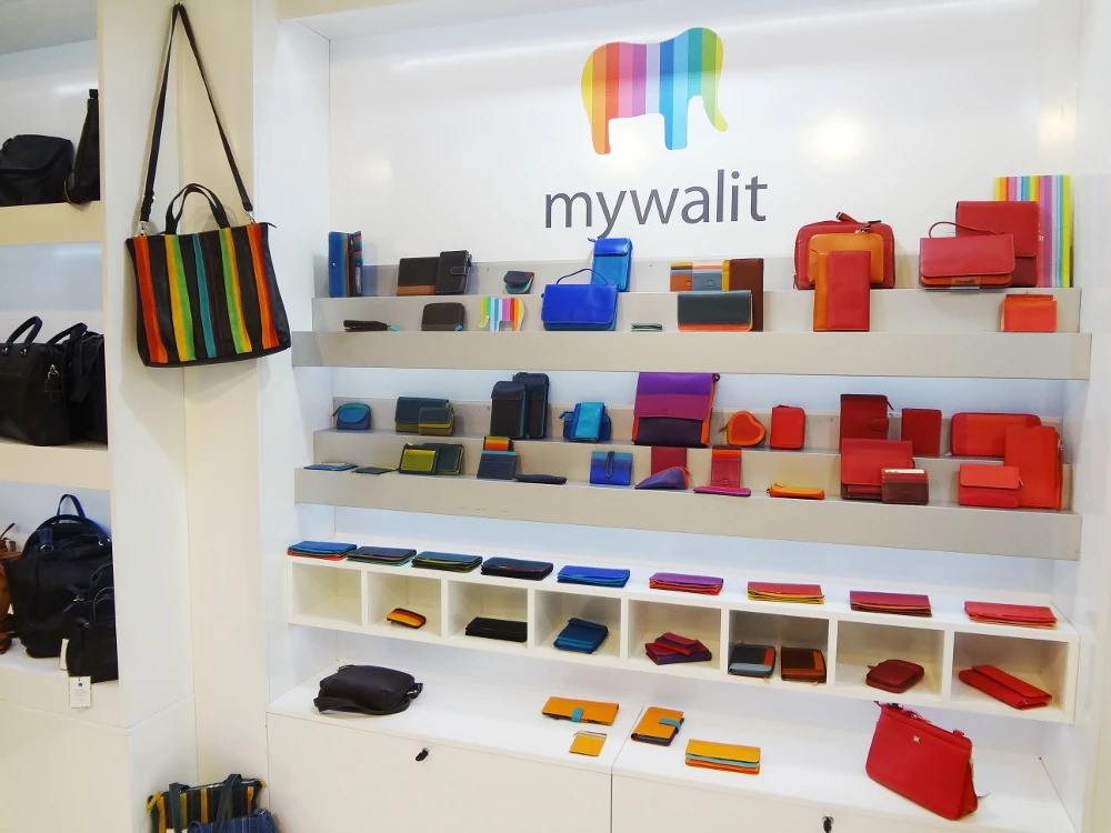 Портфейли Mywalit